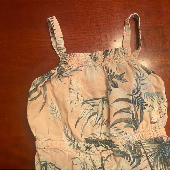Girls spaghetti strapped romper, palm tree print - Picture 3 of 4